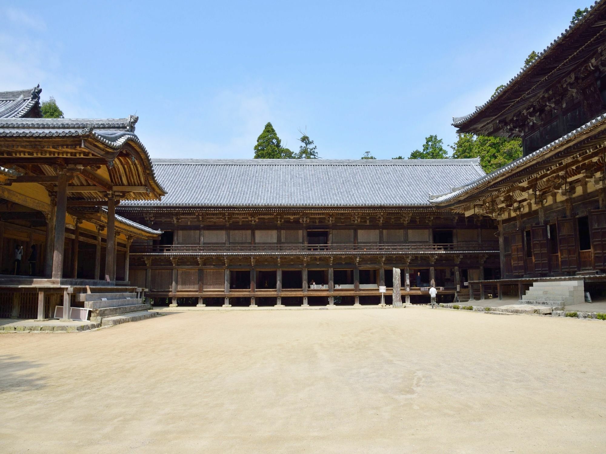 Apa Hotel Himeji Ekikita מראה חיצוני תמונה